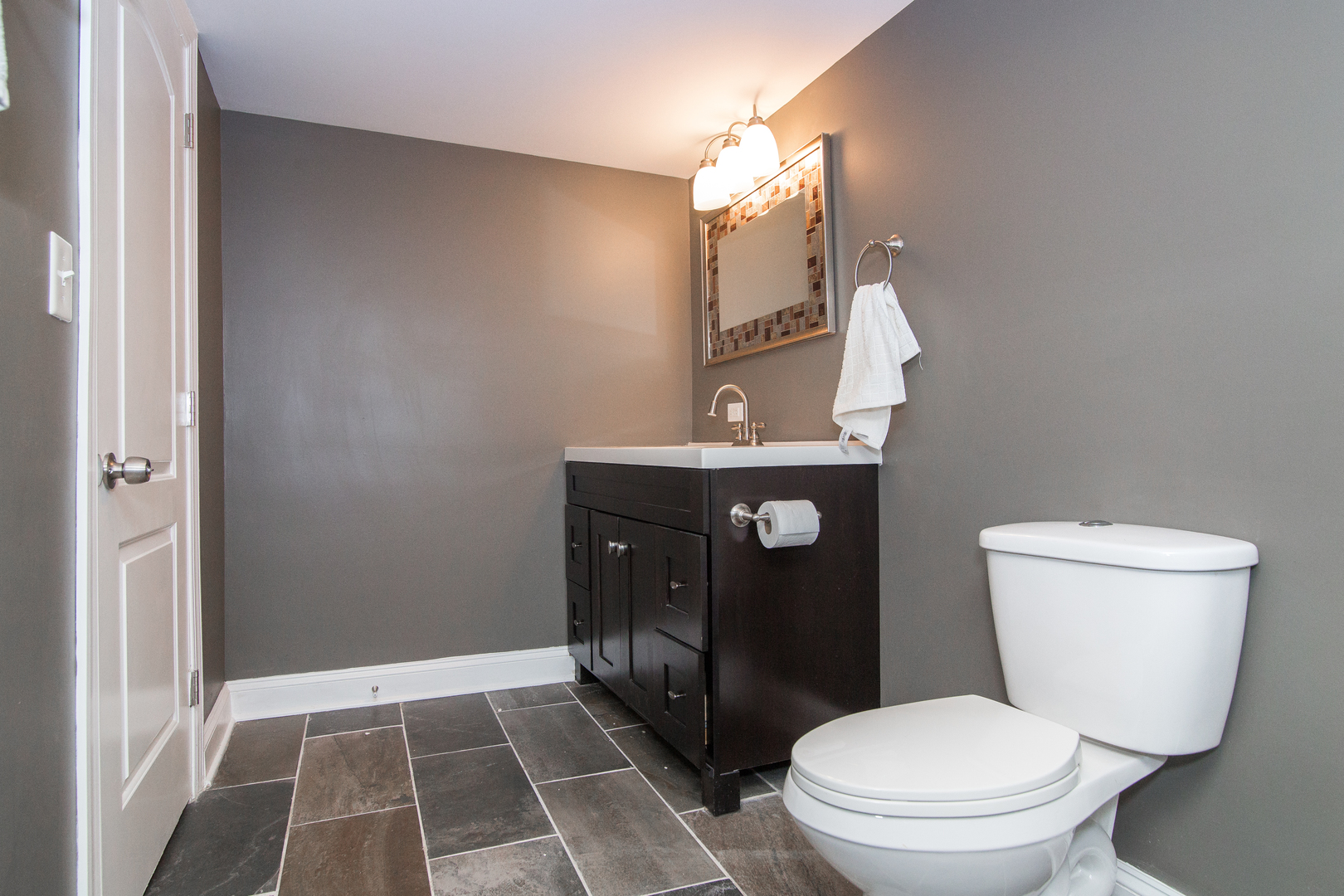 6718 Riverside Drive Berwyn, IL 60402 - Photo 33 of 42