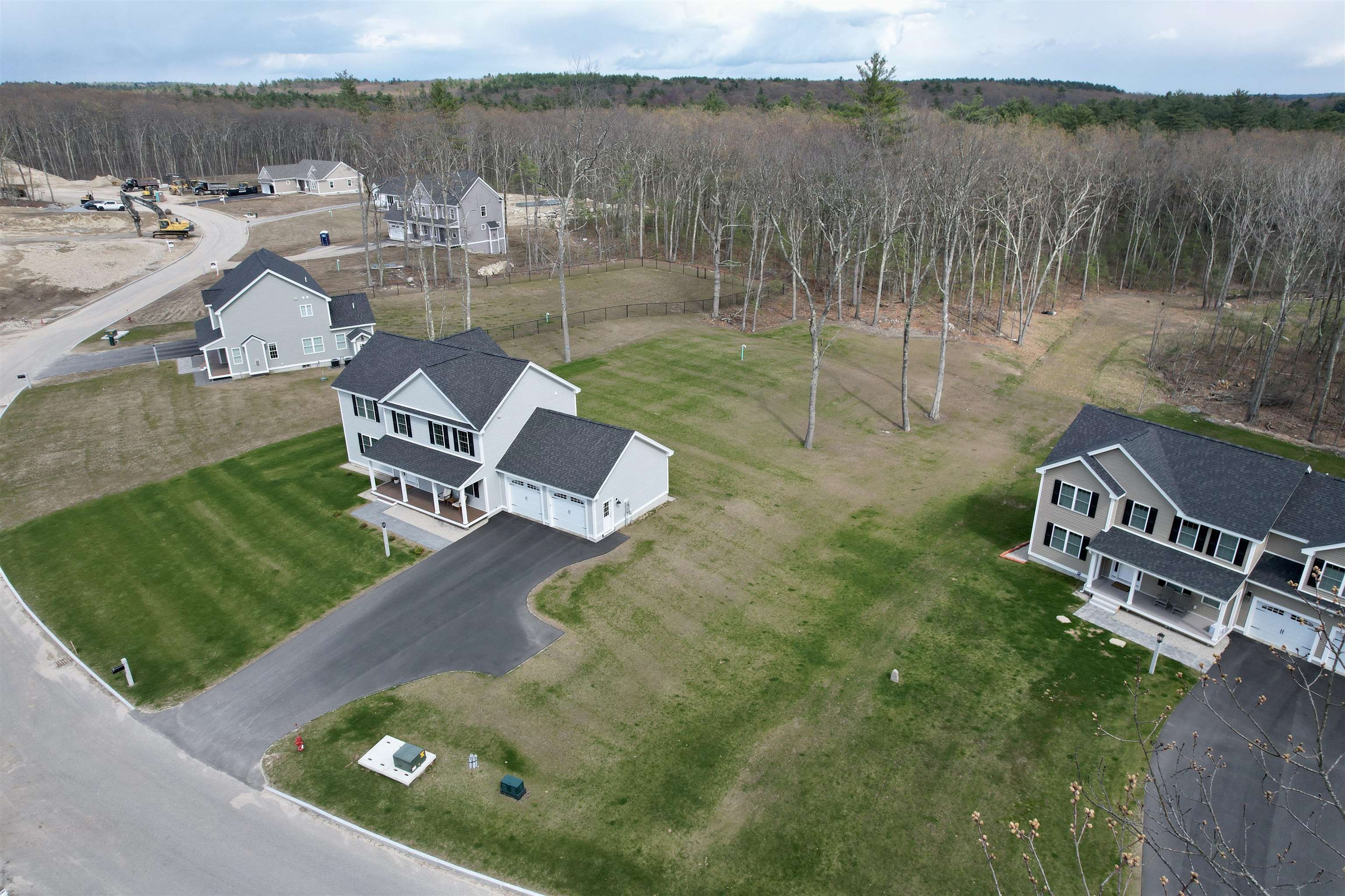 33 Daniel Road, Unit 5801 Derry, NH 03038 - Photo 4 of 5 Gallery Image 4