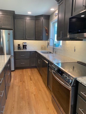 41 Clapp Road Rochester, MA 02770 - Photo 8 of 28 Gallery Image 8