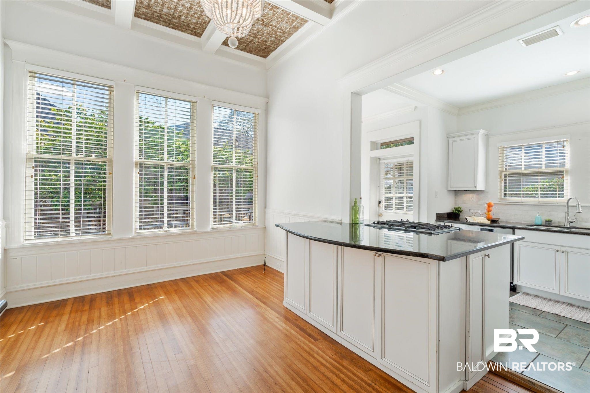 61 South Ann Street Mobile, AL 36604 - Photo 8 of 32