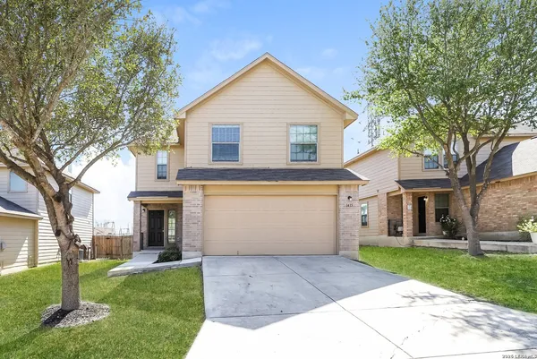 $1,900 | 1415 Durango Run, San Antonio, TX 78245