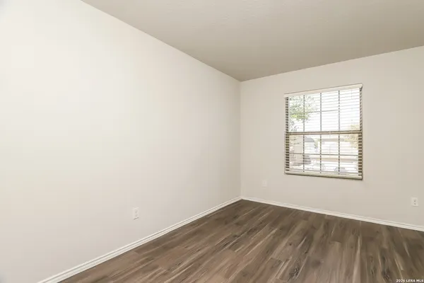 $1,900 | 1415 Durango Run, San Antonio, TX 78245
