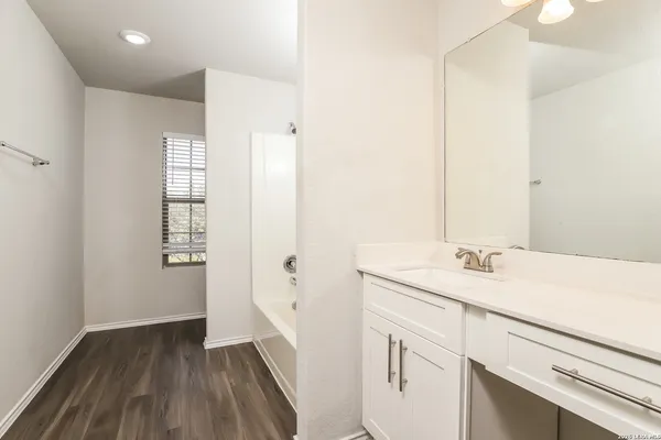 $1,900 | 1415 Durango Run, San Antonio, TX 78245