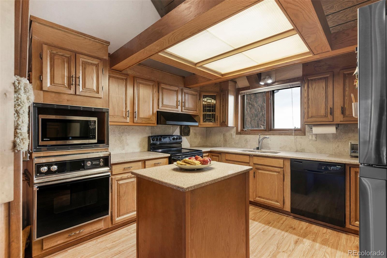 9101 Eastridge Road Golden, CO 80403 - Photo 10 of 40