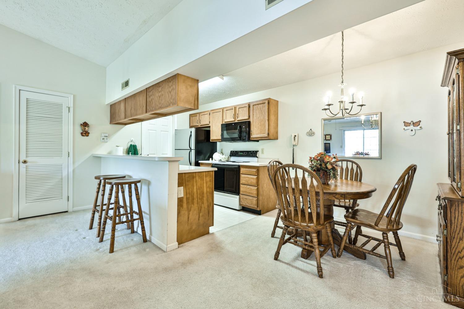 5761 Cheviot Road, Unit 3A Cincinnati, OH 45247 - Photo 7 of 29