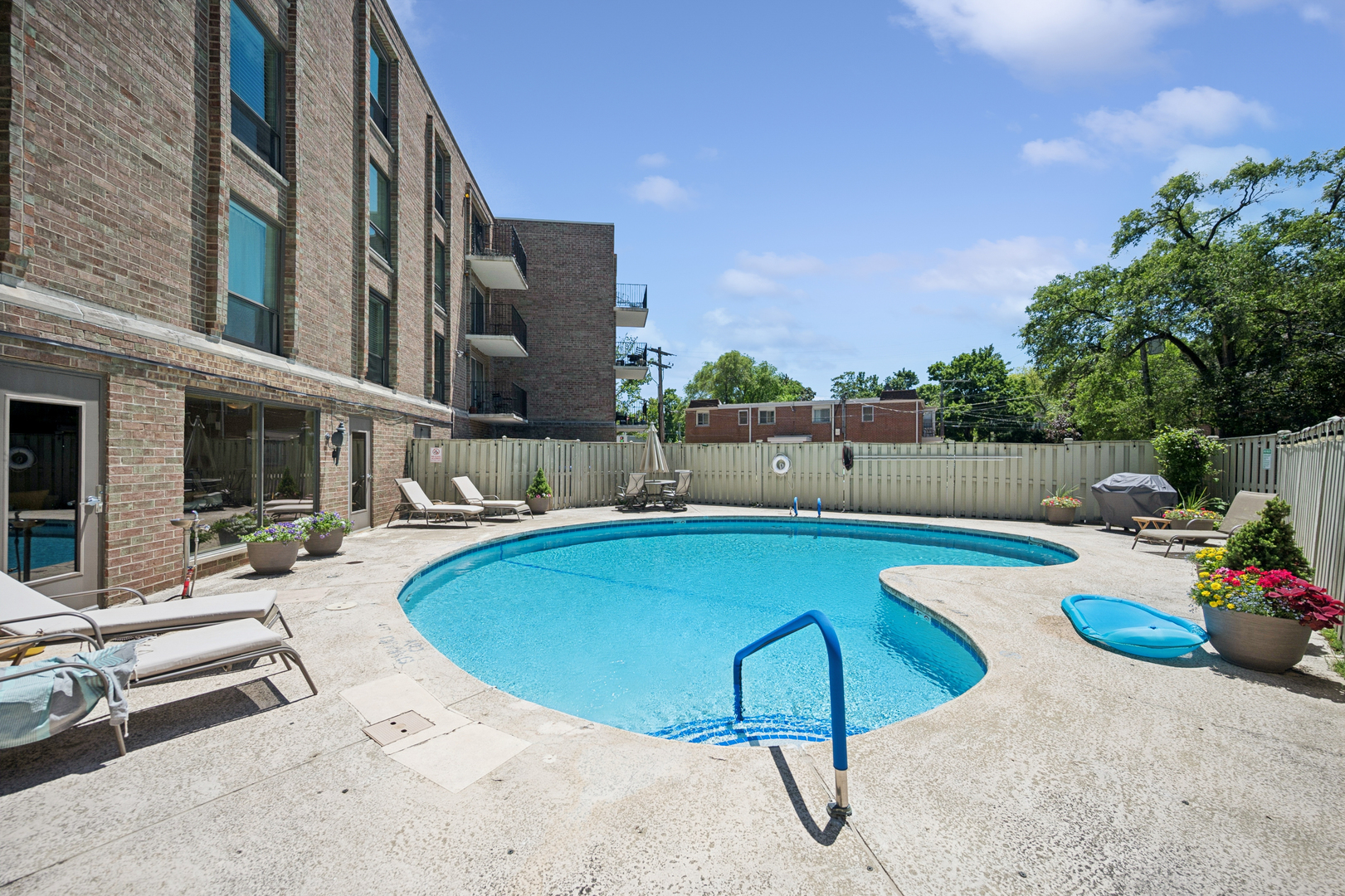 134 Green Bay Road, Unit 104 Winnetka, IL 60093 - Photo 18 of 19