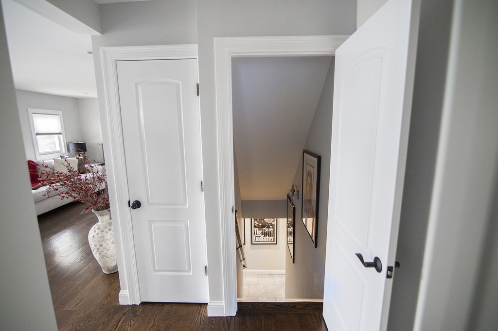 61 Russett Road Boston, MA 02132 - Photo 19 of 30 Gallery Image 19