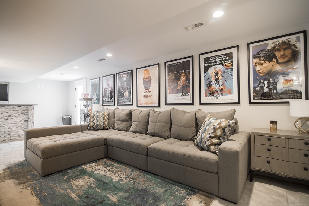 61 Russett Road Boston, MA 02132 - Photo 21 of 30 Gallery Image 21