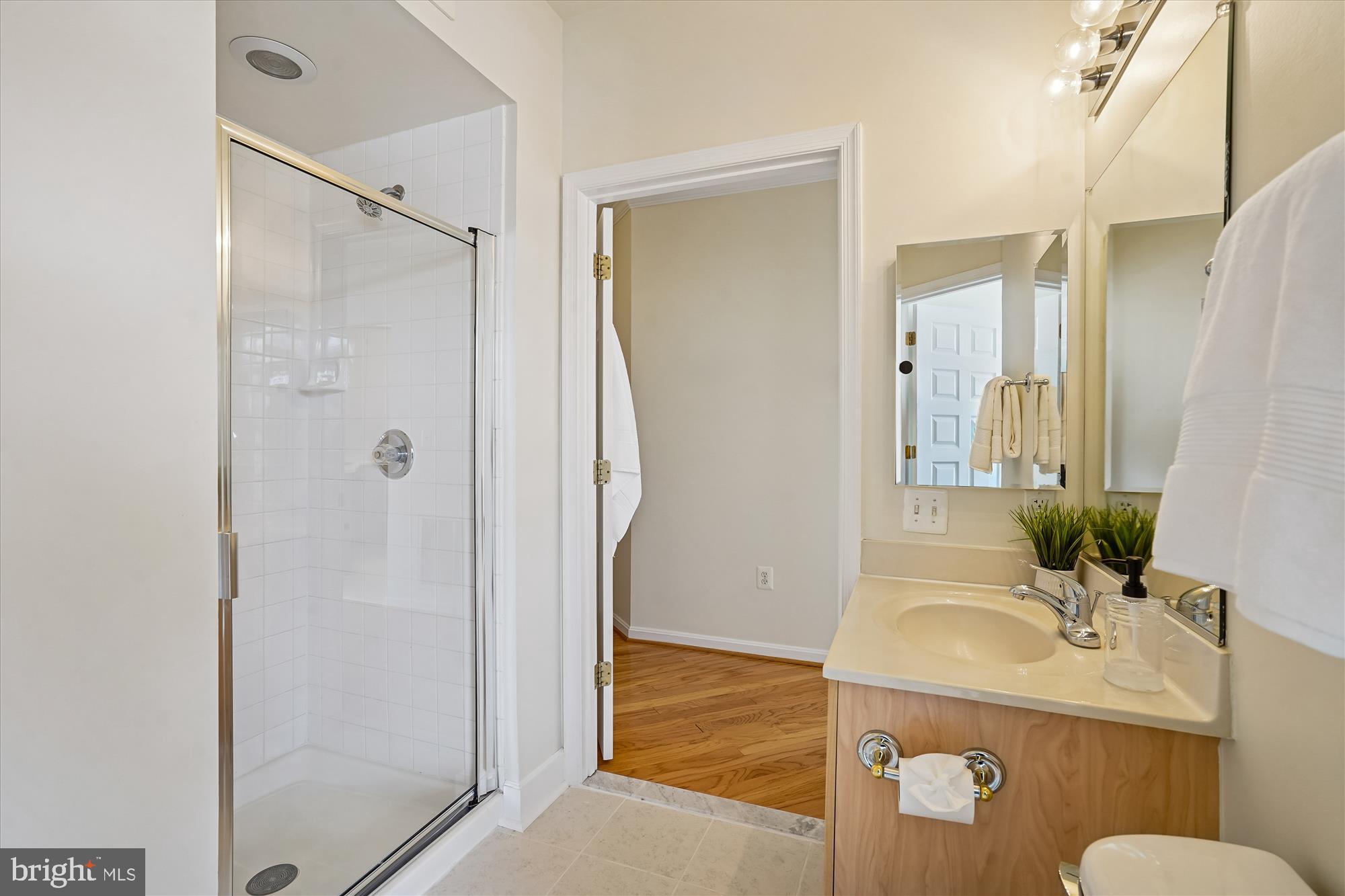 1851 Stratford Park Place, Unit 304 Reston, VA 20190 - Photo 21 of 38 Bath #2