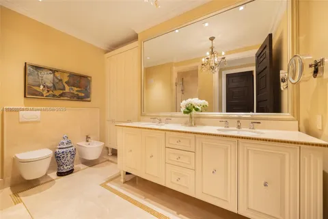 $1,450,000 | 1581 Brickell Avenue, Unit T104, Miami, FL 33129