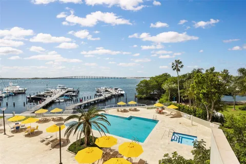 $1,450,000 | 1581 Brickell Avenue, Unit T104, Miami, FL 33129