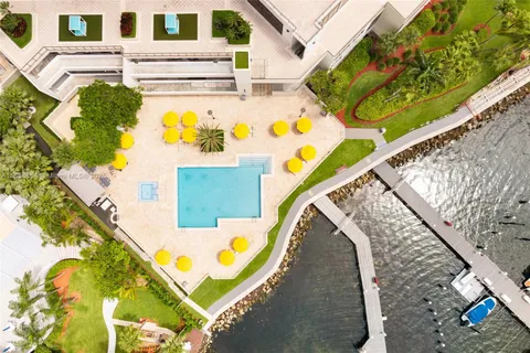 $1,450,000 | 1581 Brickell Avenue, Unit T104, Miami, FL 33129