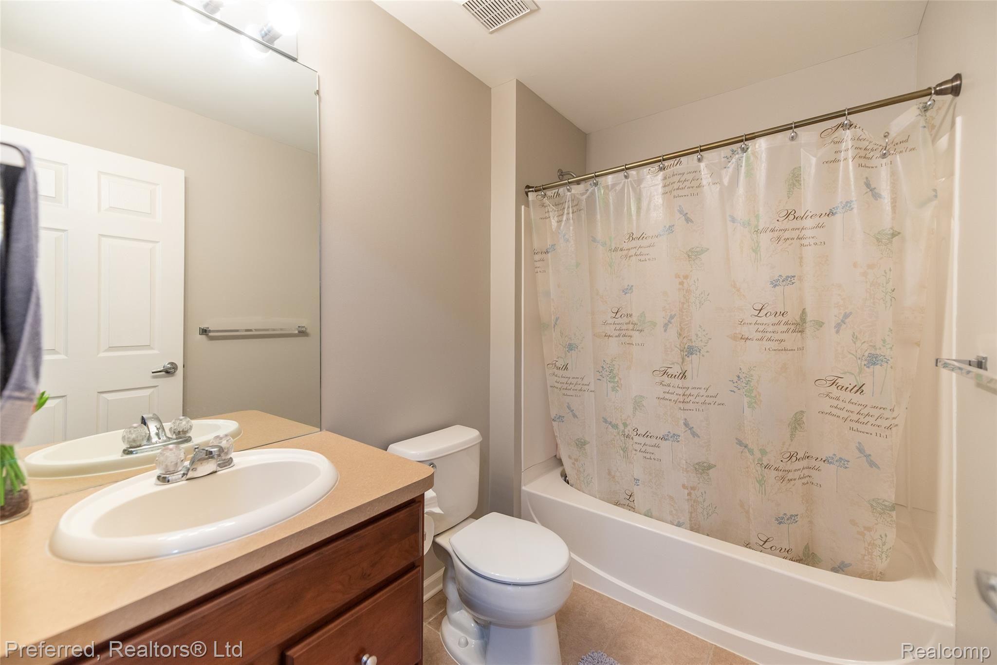2051 Vanderbilt Road Canton, MI 48188 - Photo 21 of 34 DSC_8219.jpg
