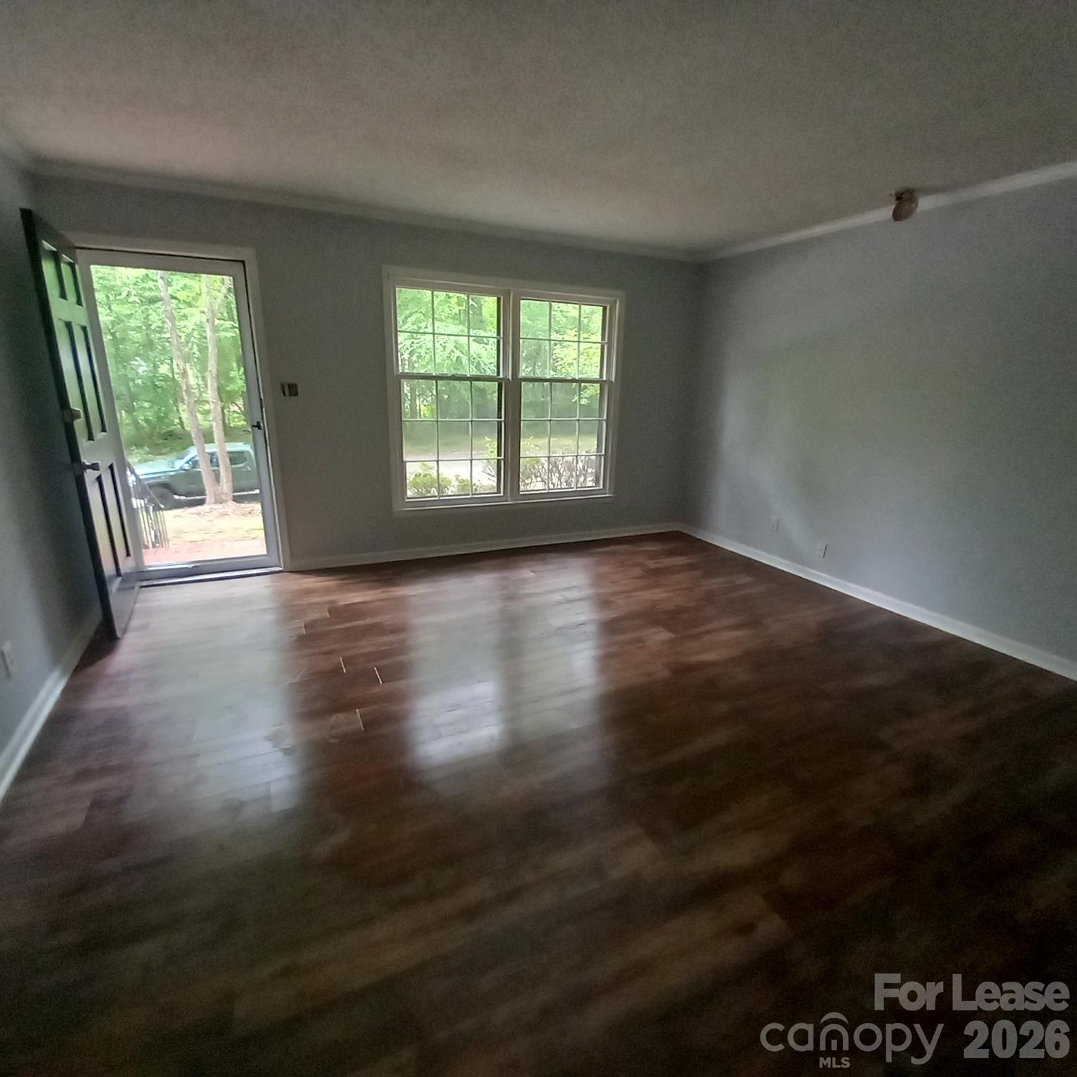 10417 White Pine Road Charlotte, NC 28215 - Photo 3 of 20