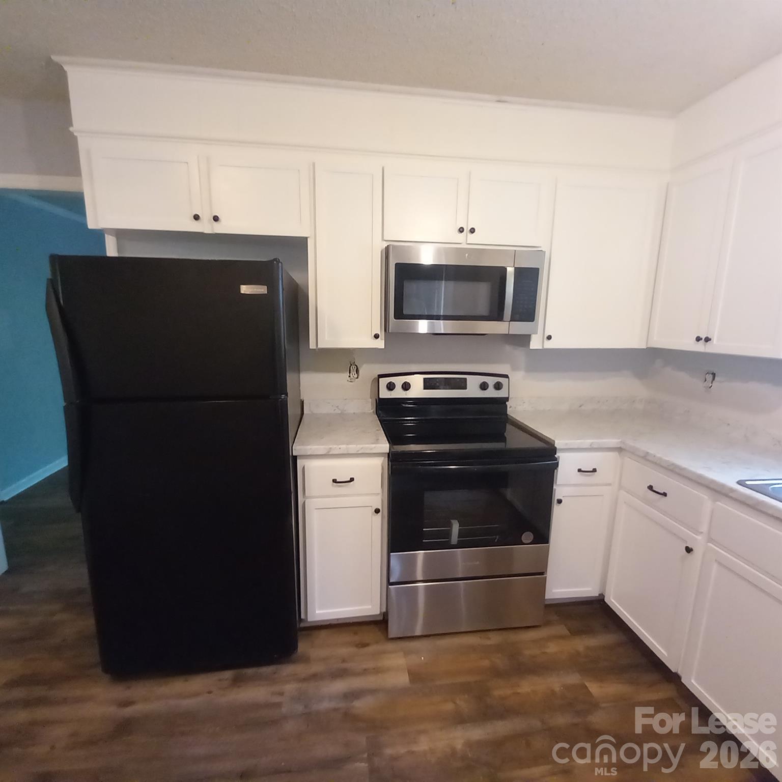 10417 White Pine Road Charlotte, NC 28215 - Photo 5 of 20