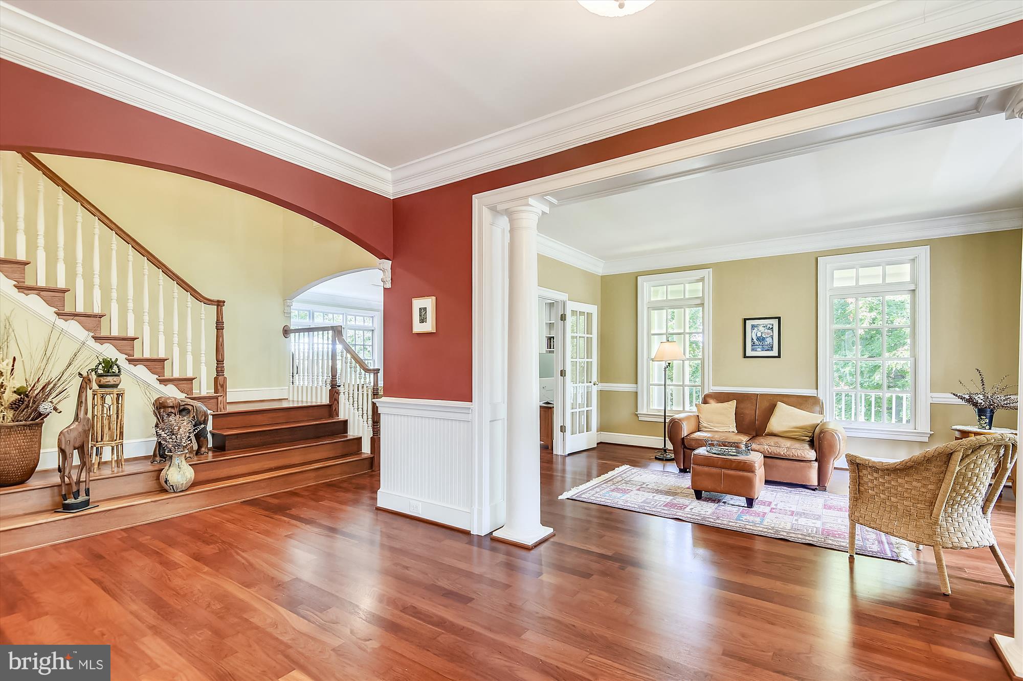 833 Utterback Store Road Great Falls, VA 22066 - Photo 20 of 98 Main Level Foyer