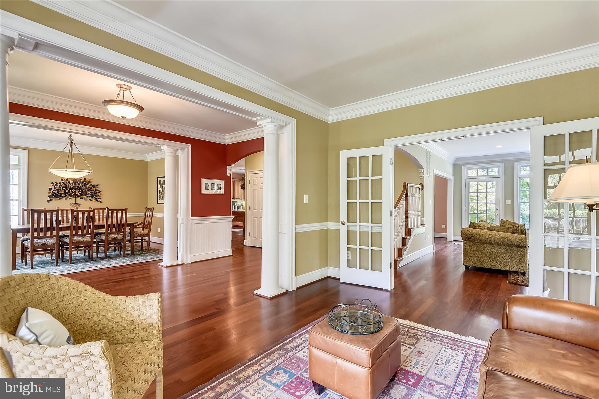 833 Utterback Store Road Great Falls, VA 22066 - Photo 23 of 98 Main Level Living Room