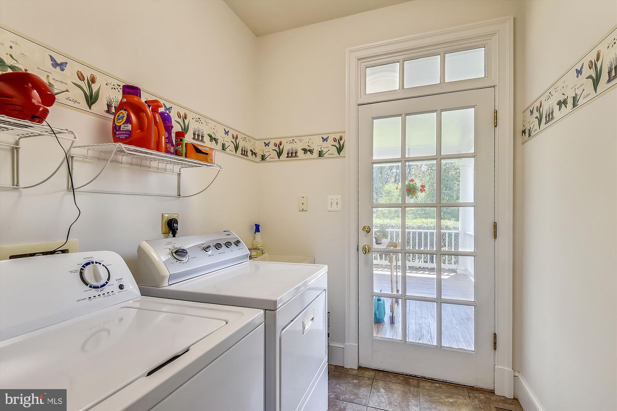 833 Utterback Store Road Great Falls, VA 22066 - Photo 38 of 98 Main Level Washer & Dryer
