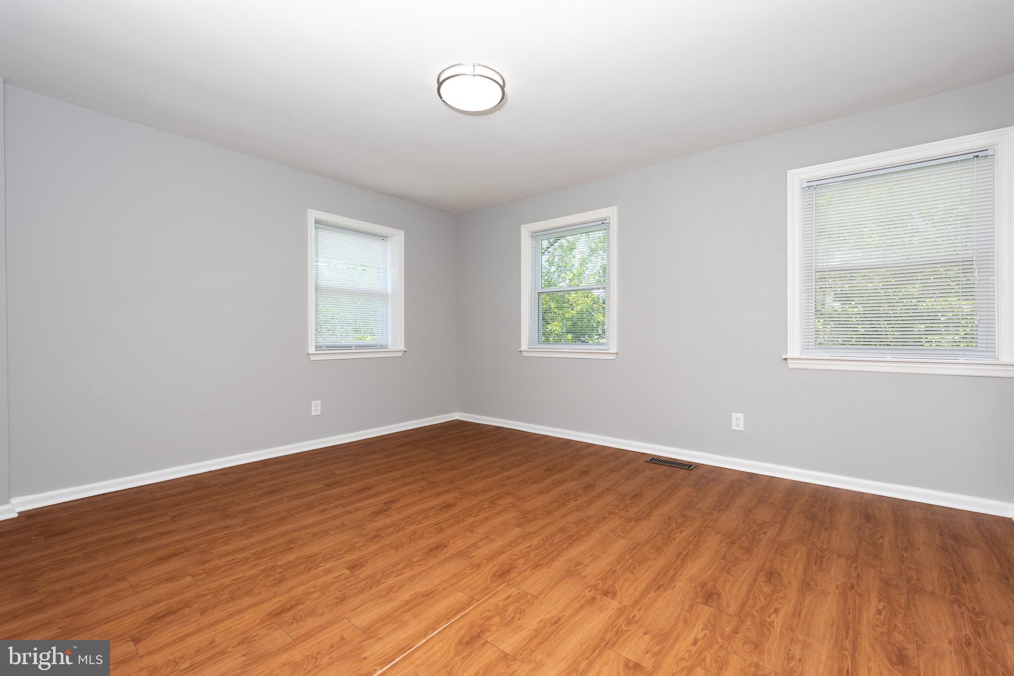 447 Grace Road Upper Darby, PA 19082 - Photo 32 of 35 Bedroom