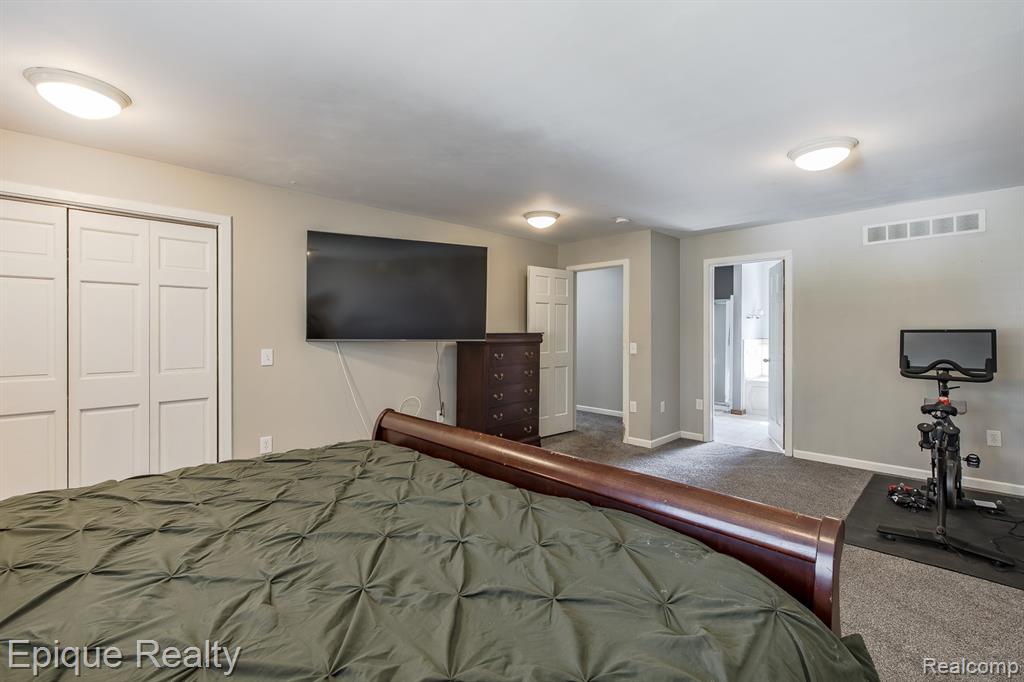 2999 Buckner Road Lake Orion, MI 48362 - Photo 34 of 52 Gallery Image 34