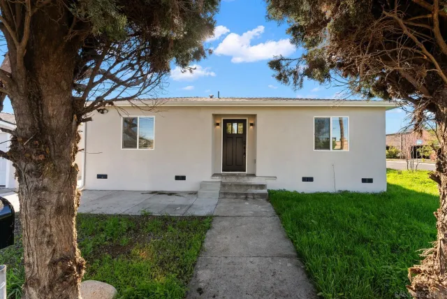 $720,000 | 689 Crested Butte Street, Chula Vista, CA 91911