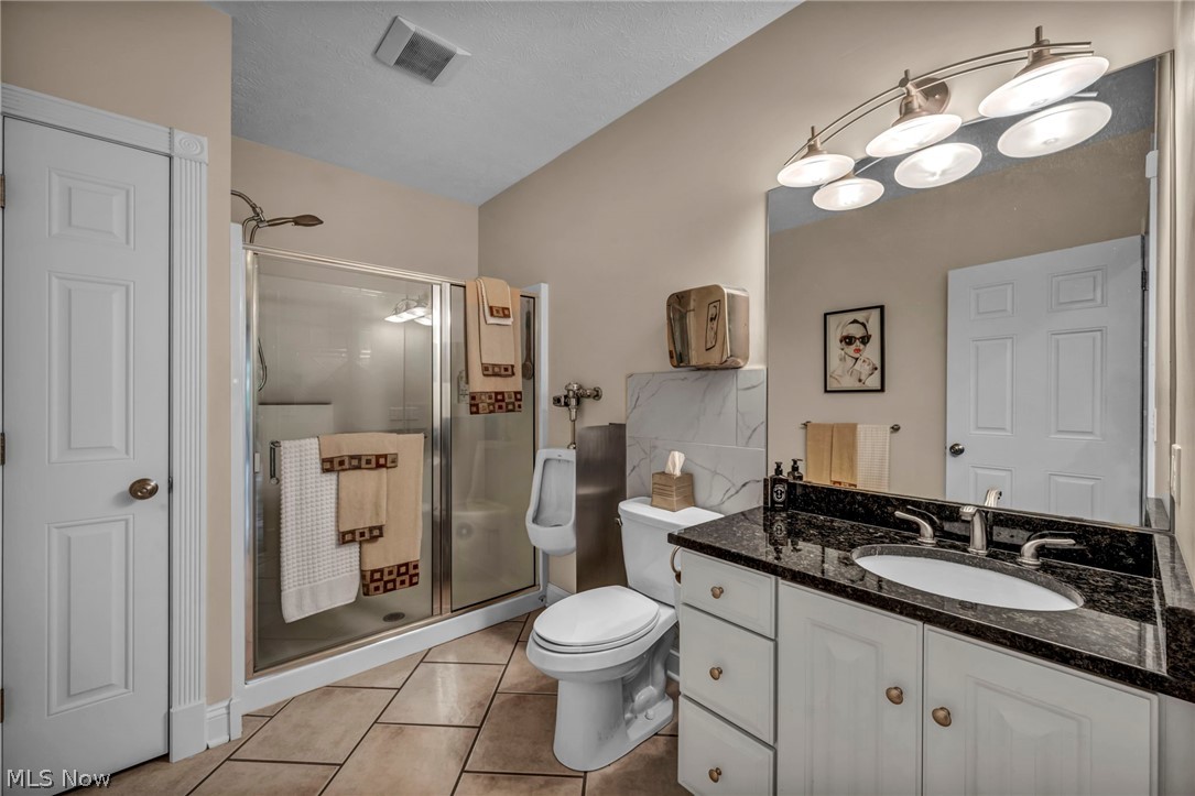 45002 Middle Ridge Road Amherst, OH 44001 - Photo 38 of 48 Gallery Image 38