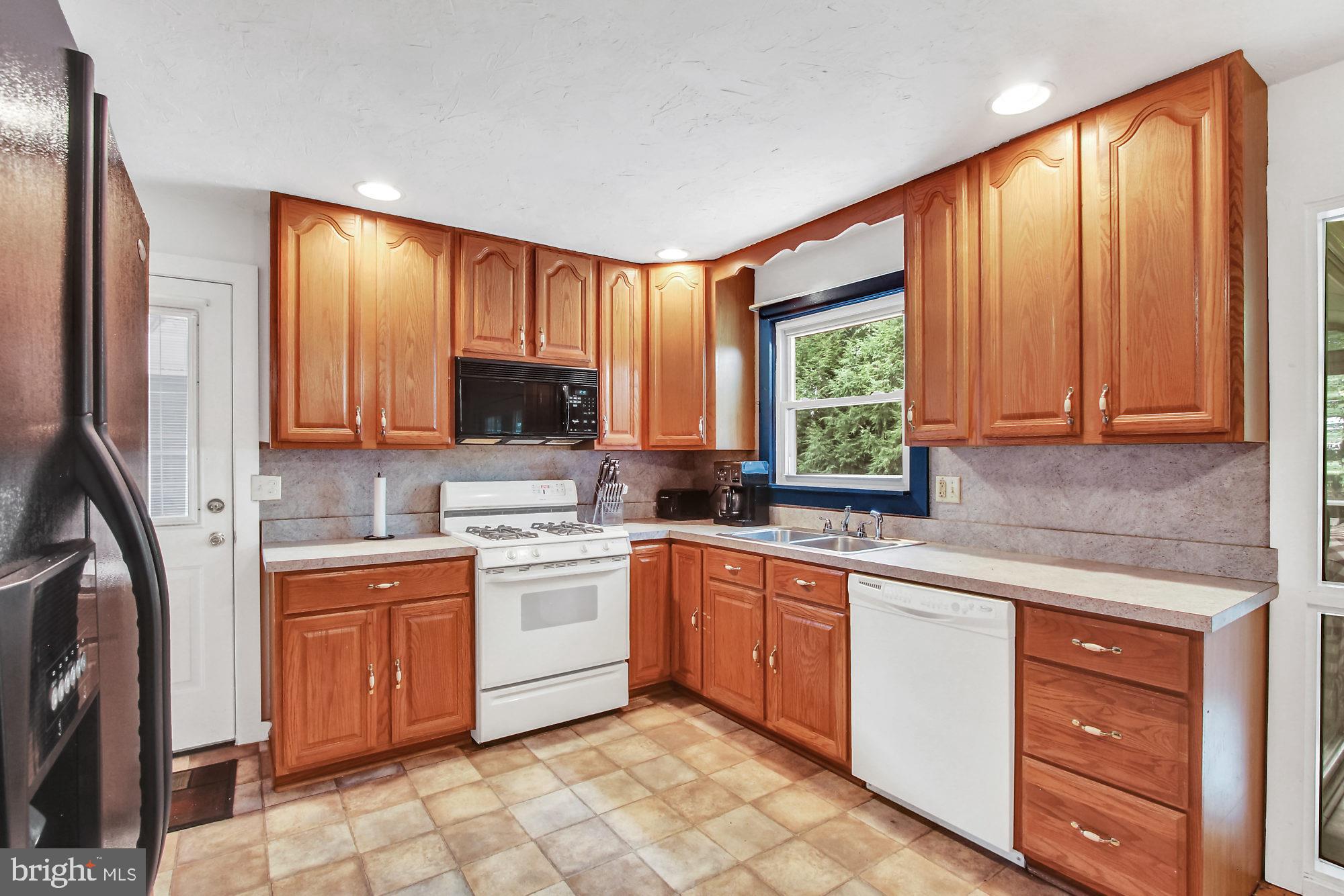 179 Reynolds Mill Road York, PA 17403 - Photo 10 of 27 Gallery Image 10