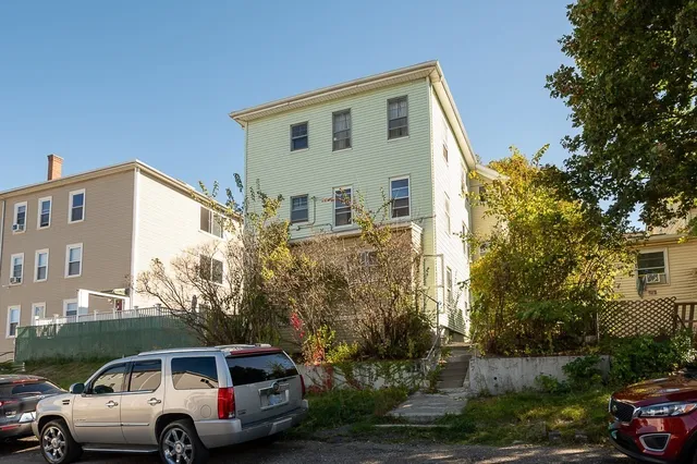 $599,900 | 91 Fox Street, Worcester, MA 01604