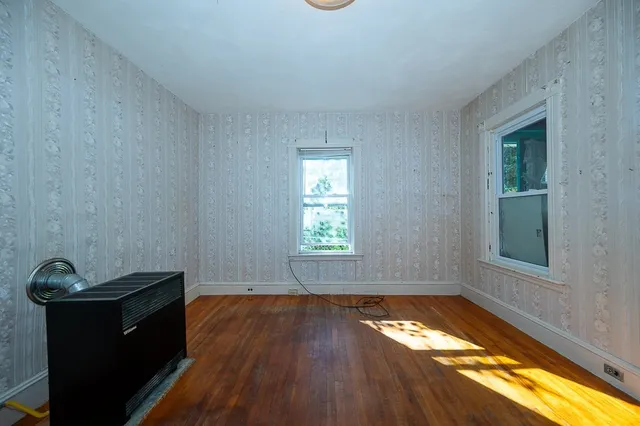 $599,900 | 91 Fox Street, Worcester, MA 01604