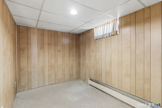 $389,000 | 10 Fairlawn Avenue, East Hampton, CT 06424