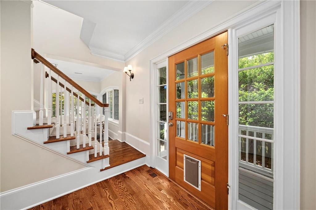 223 Brighton Road Northeast Atlanta, GA 30309 - Photo 12 of 40 Gallery Image 12