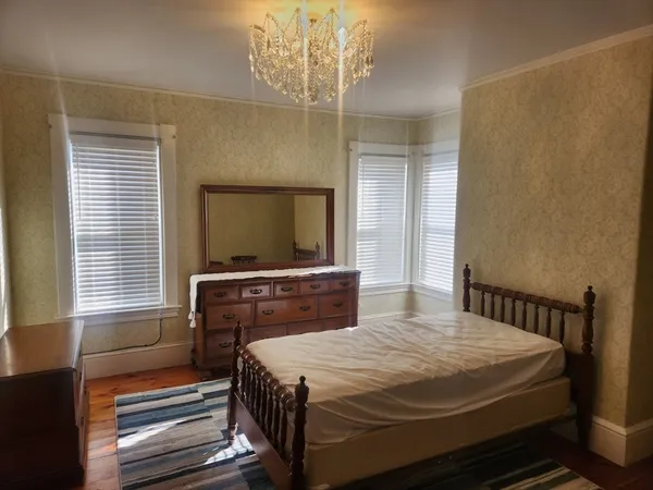 $3,000 | 15 Arlington Street, Unit 1, Fitchburg, MA 01420