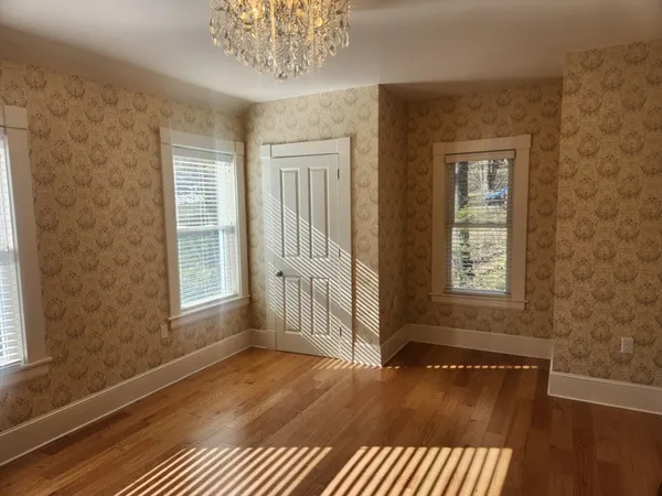 $3,000 | 15 Arlington Street, Unit 1, Fitchburg, MA 01420