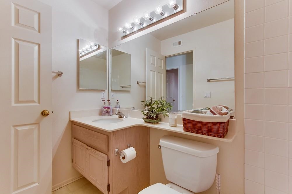 686 Poppy Road San Marcos, CA 92078 - Photo 13 of 25 Gallery Image 13