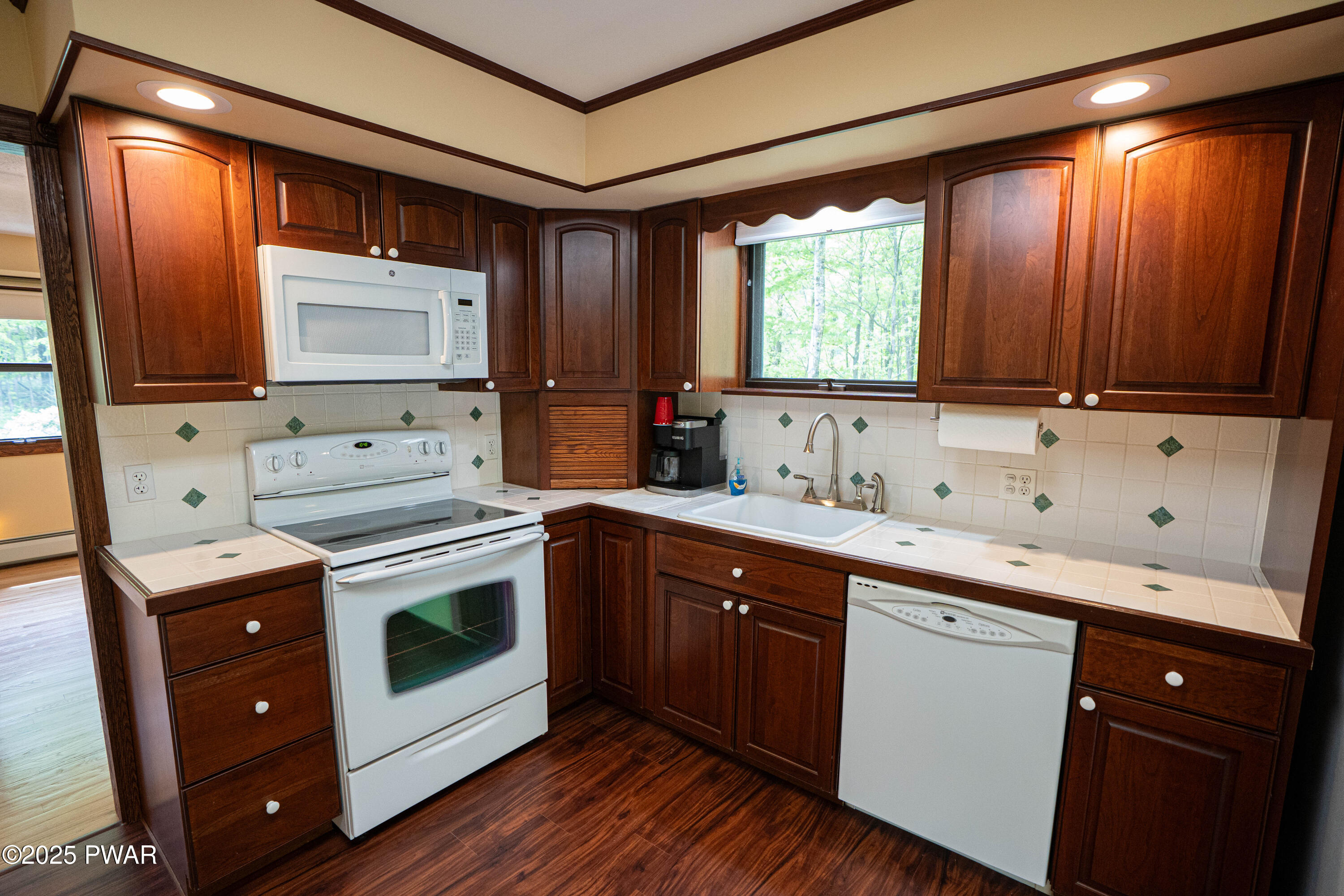 1111 Advent Road Lake Ariel, PA 18436 - Photo 25 of 87