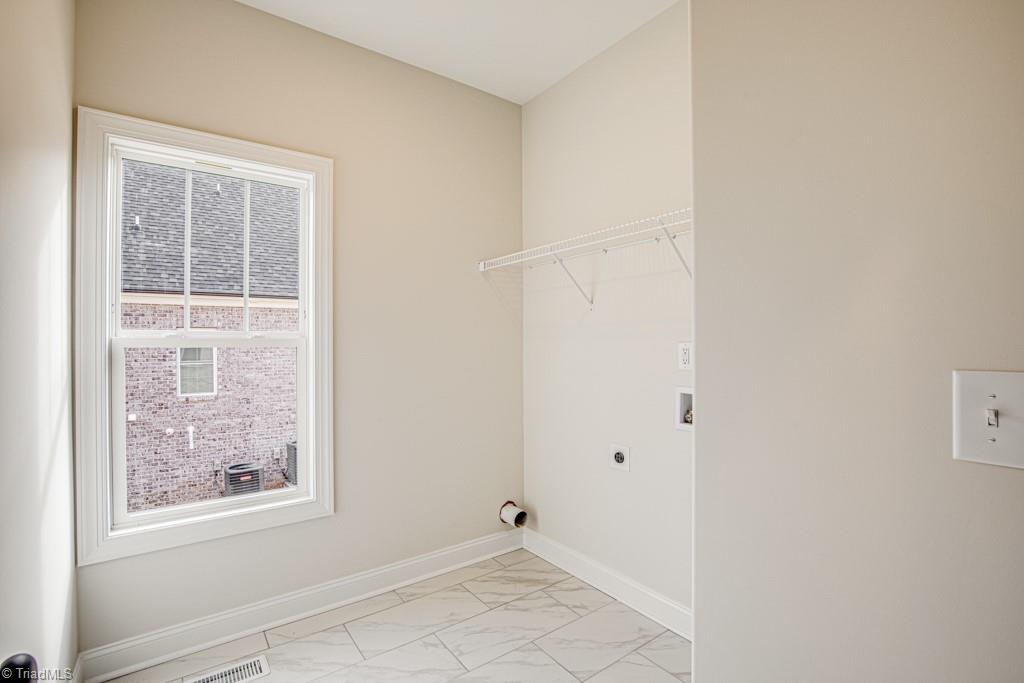 286 Pipers Ridge West Winston-Salem, NC 27127 - Photo 20 of 50 Gallery Image 20