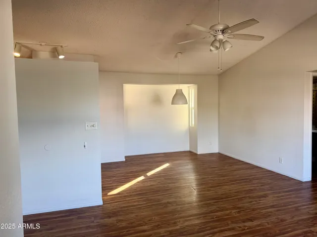 $1,400 | 6550 North 47th Avenue, Unit 292, Glendale, AZ 85301