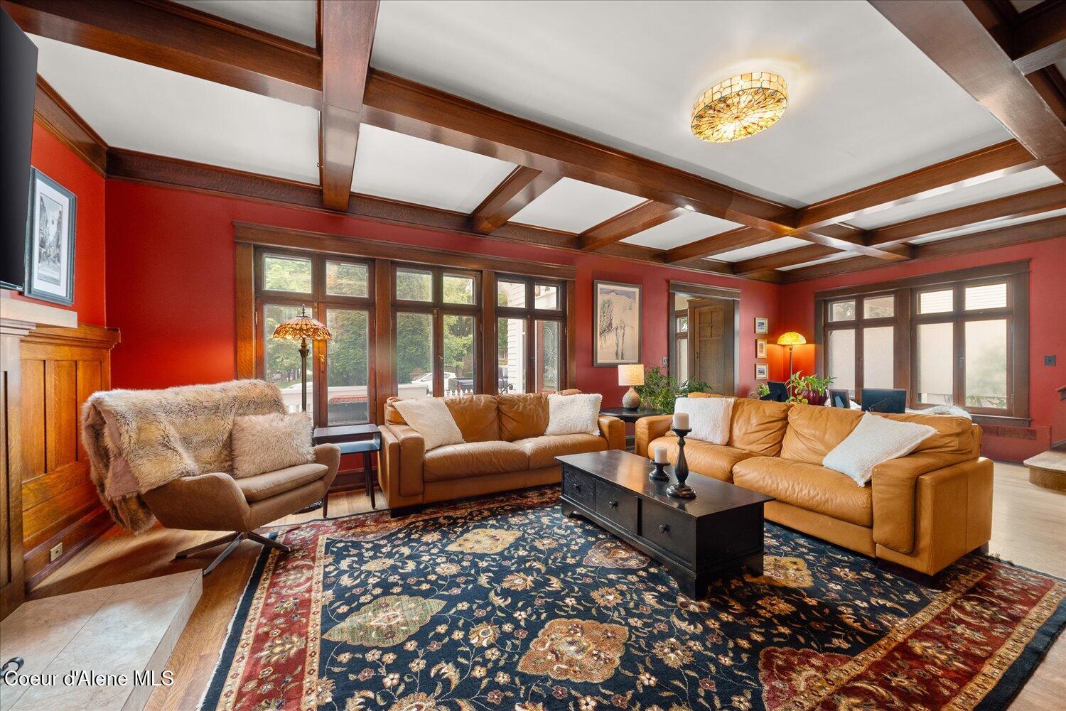 504 1st Street Wallace, ID 83873 - Photo 18 of 97 Master Living Great Room