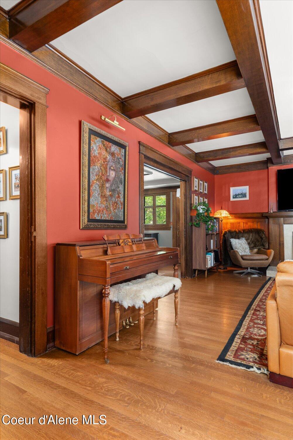 504 1st Street Wallace, ID 83873 - Photo 21 of 97 Master Living Great Room