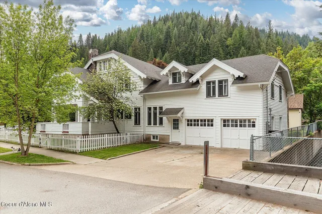 $1,170,000 | 504 1st Street, Wallace, ID 83873