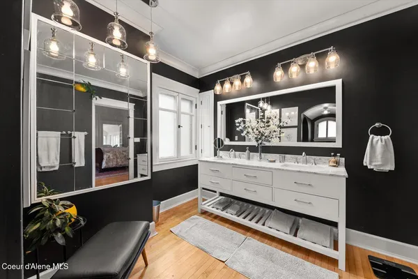 $1,170,000 | 504 1st Street, Wallace, ID 83873