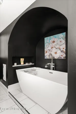 $1,170,000 | 504 1st Street, Wallace, ID 83873