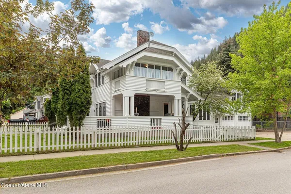 $1,170,000 | 504 1st Street, Wallace, ID 83873