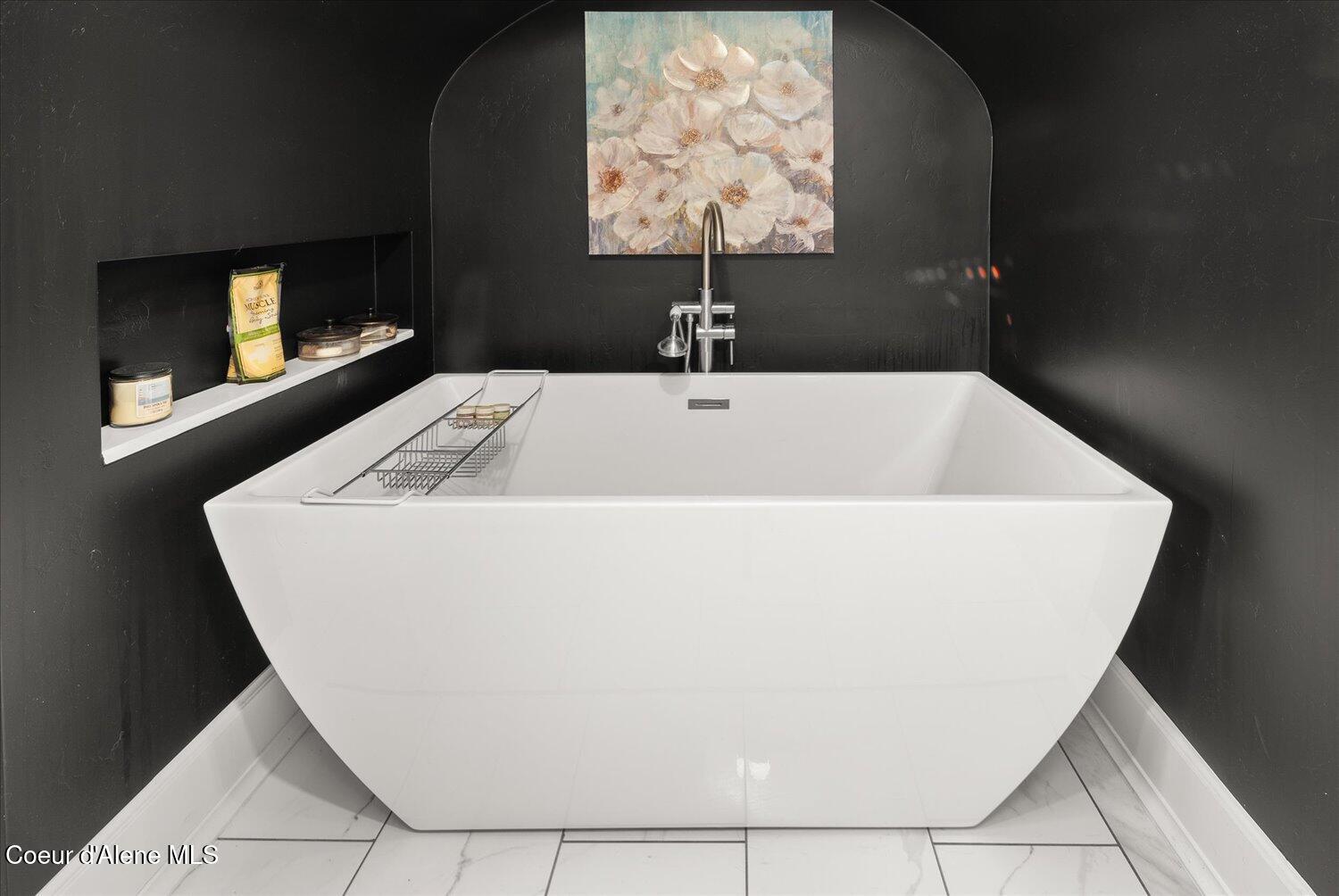 504 1st Street Wallace, ID 83873 - Photo 51 of 97 Master Bedroom Suite