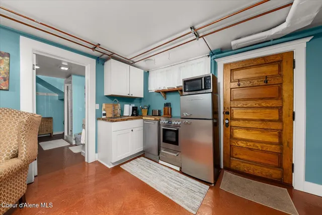 $1,170,000 | 504 1st Street, Wallace, ID 83873