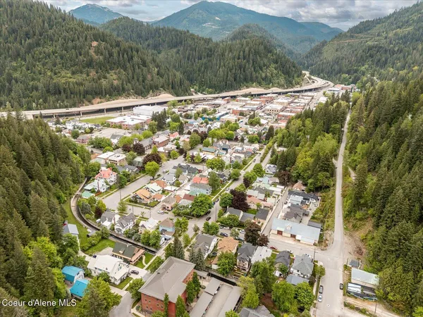 $1,170,000 | 504 1st Street, Wallace, ID 83873