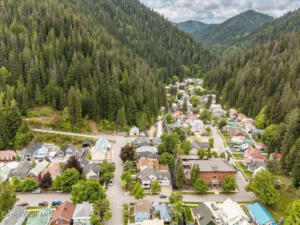 $1,170,000 | 504 1st Street, Wallace, ID 83873