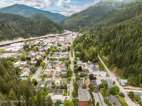 $1,170,000 | 504 1st Street, Wallace, ID 83873
