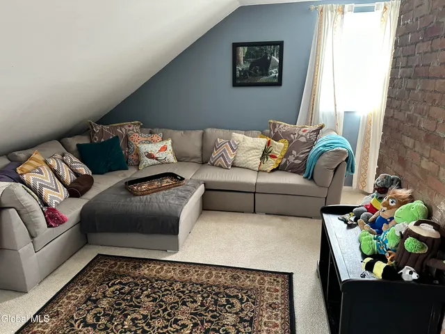 $299,000 | 29 East Grand Street, Palatine Bridge, NY 13428