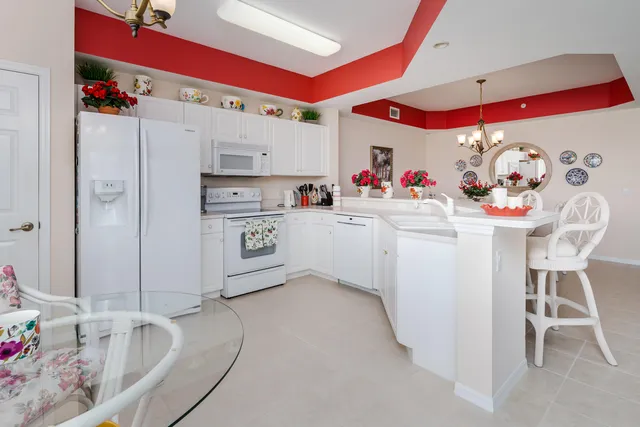 $330,000 | 3990 Loblolly Bay Drive, Unit 302, Naples, FL 34114